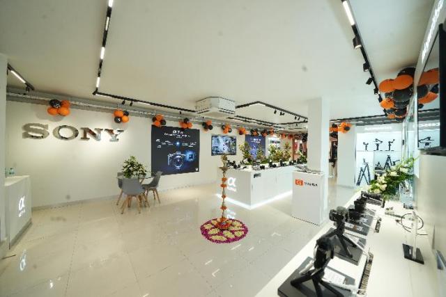Sony unveils its largest, state-of-the-art camera lounge for photography and videography enthusiasts in New Delhi