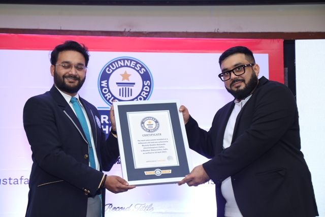 Zest Outdoor Makes it to GUINNESS WORLD RECORDS for Installing Highest Number of Solar Panels on a Billboard Certificate