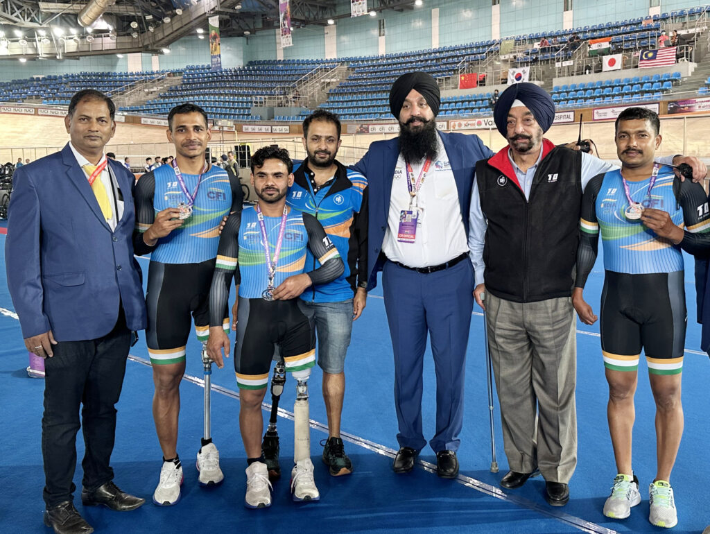 Indian para-atletes make a mark on the first day of the 43rd Senior, 30th Junior Asian Track & 12th Para Track Cycling Championships!