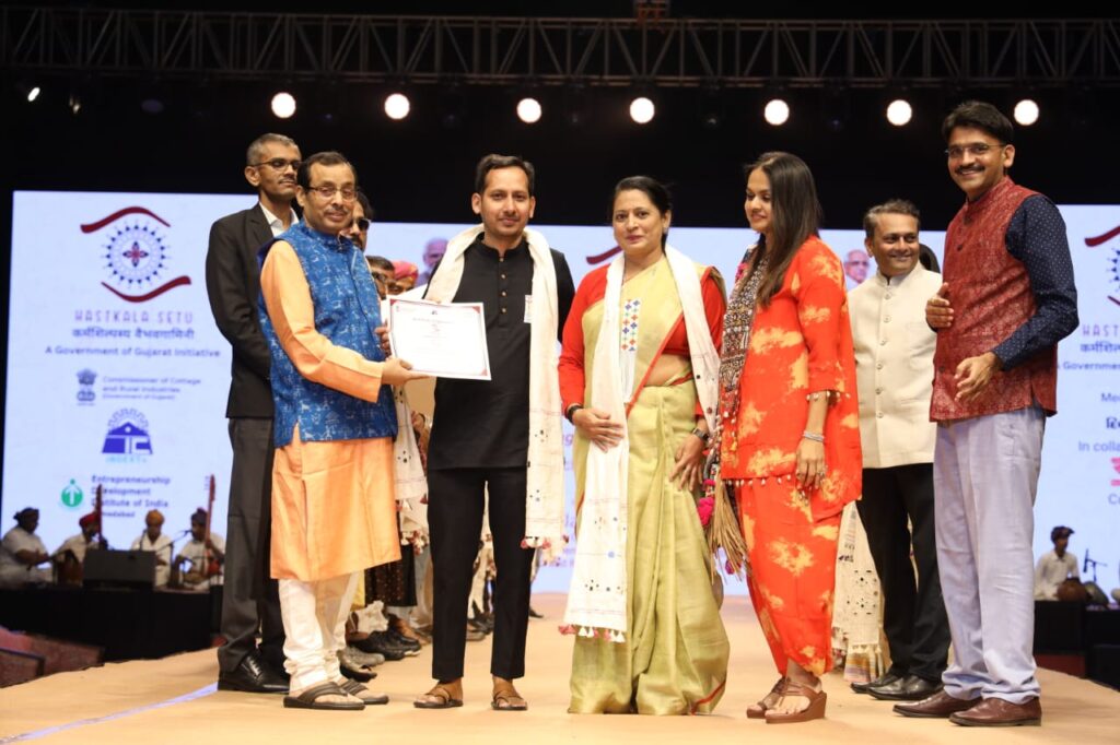 EDII-trained Hastakala Setu artisans collaborate with renowned designers for a unique fashion show