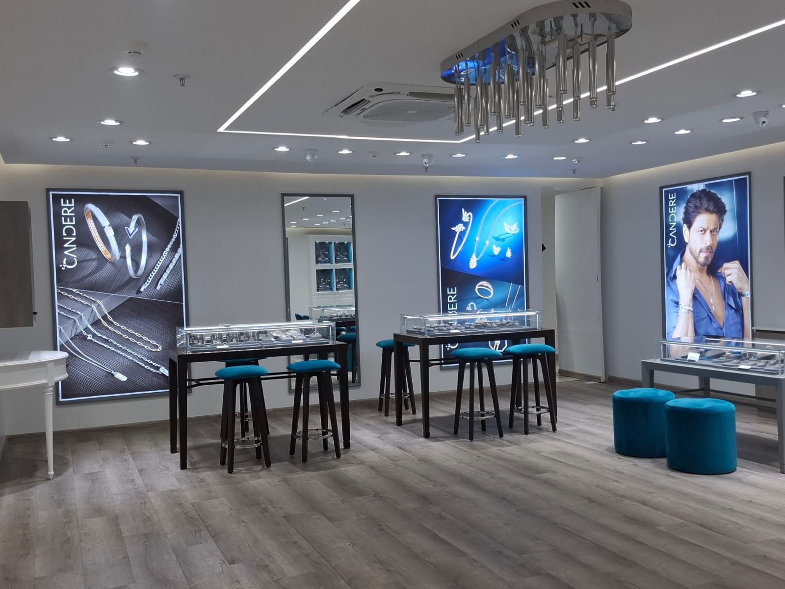 Candere- Store Image