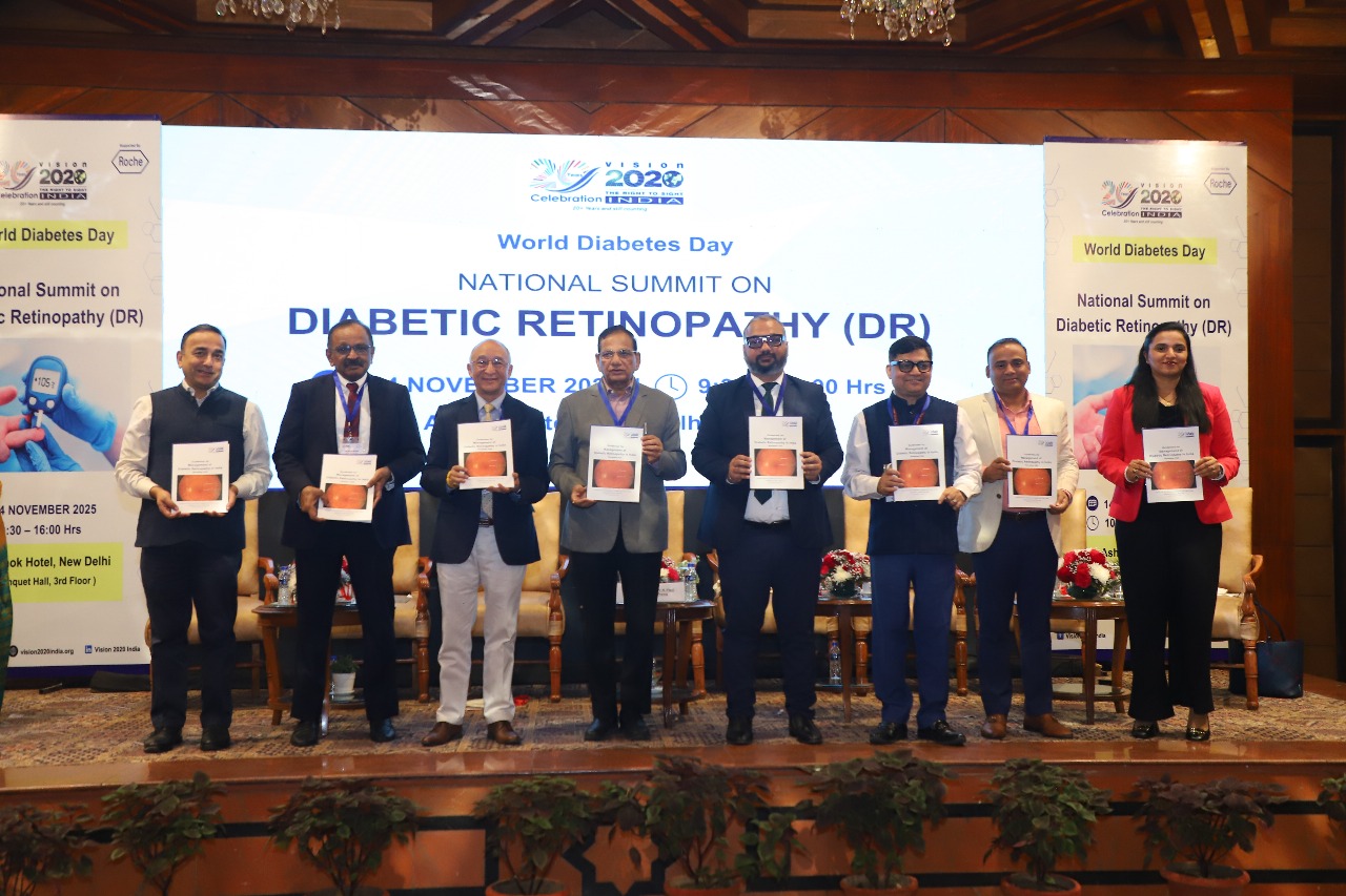 Key dignitaries and experts unveil the official guidelines on Diabetic Retinopathy (DR) during the National Summit held on World Diabetes Day 14 November 2025 a