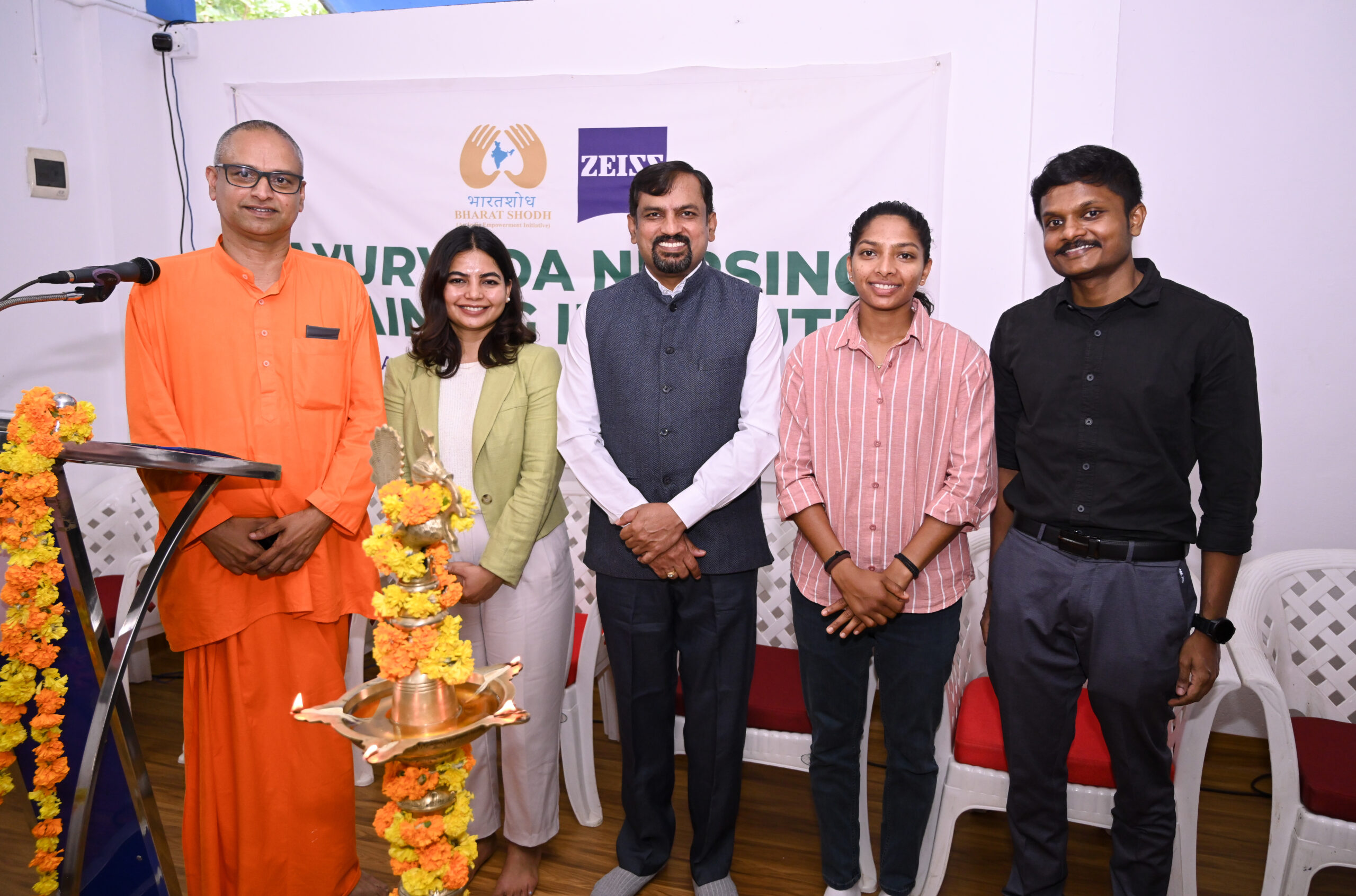 Representatives from ZEISS India with Ayurveda Nursing Training Institute